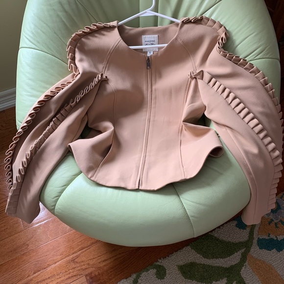 Olivia Palermo X BR Stunning Ruffle Jacket XS - Picture 5 of 12